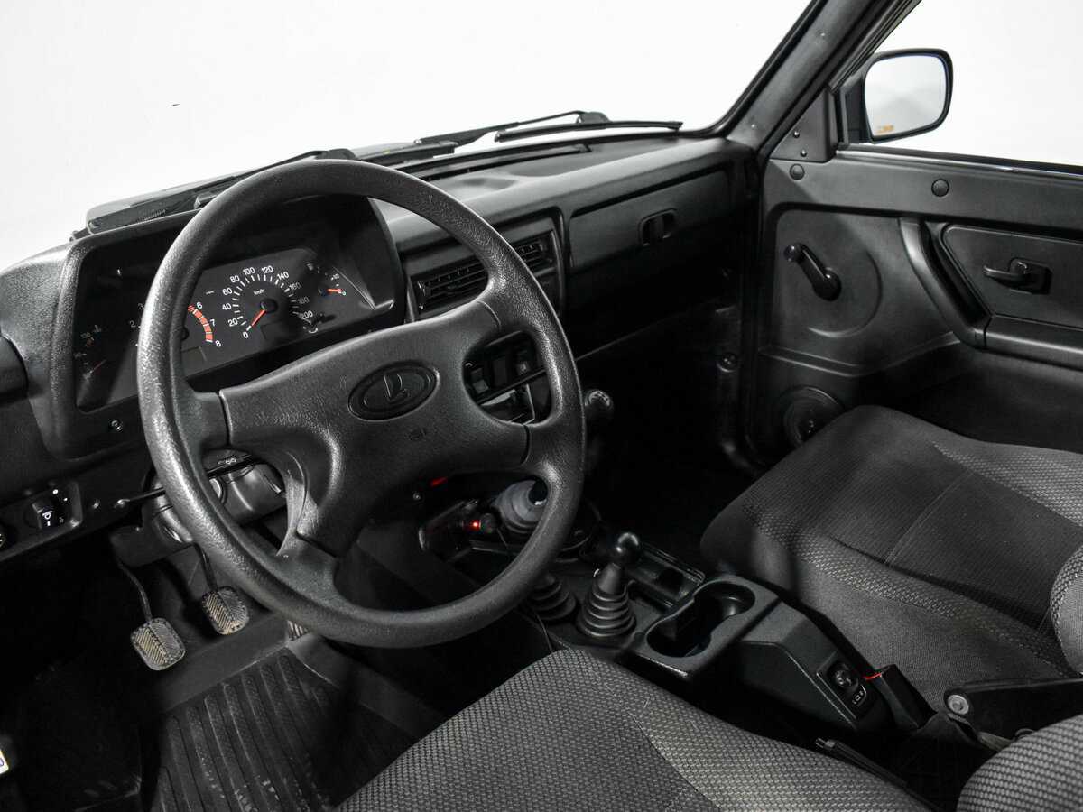 Lada (ВАЗ) 2131 (4x4) с пробегом — 2015 год. Фото: #8