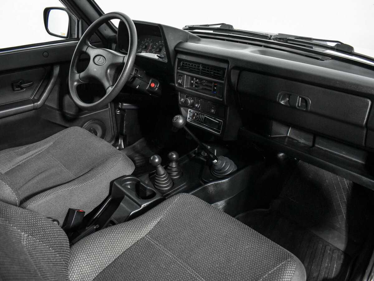 Lada (ВАЗ) 2131 (4x4) с пробегом — 2015 год. Фото: #11