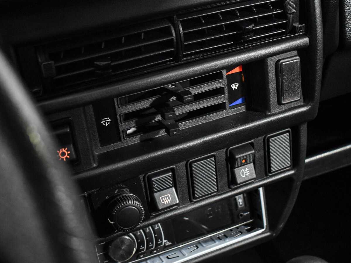 Lada (ВАЗ) 2131 (4x4) с пробегом — 2015 год. Фото: #15