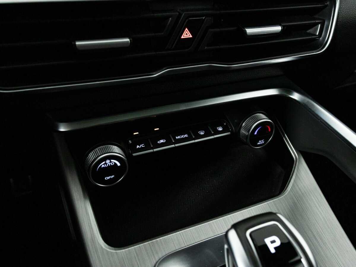 Купить Джили Кулрэй, 2021, 40 341 км.. Фото: #17