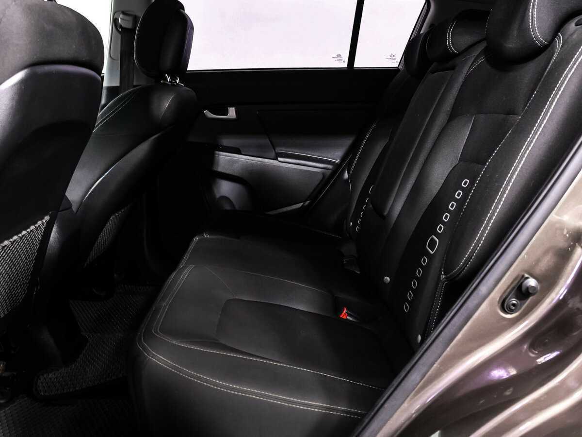 Kia Sportage с пробегом — 2015 год. Фото: #12