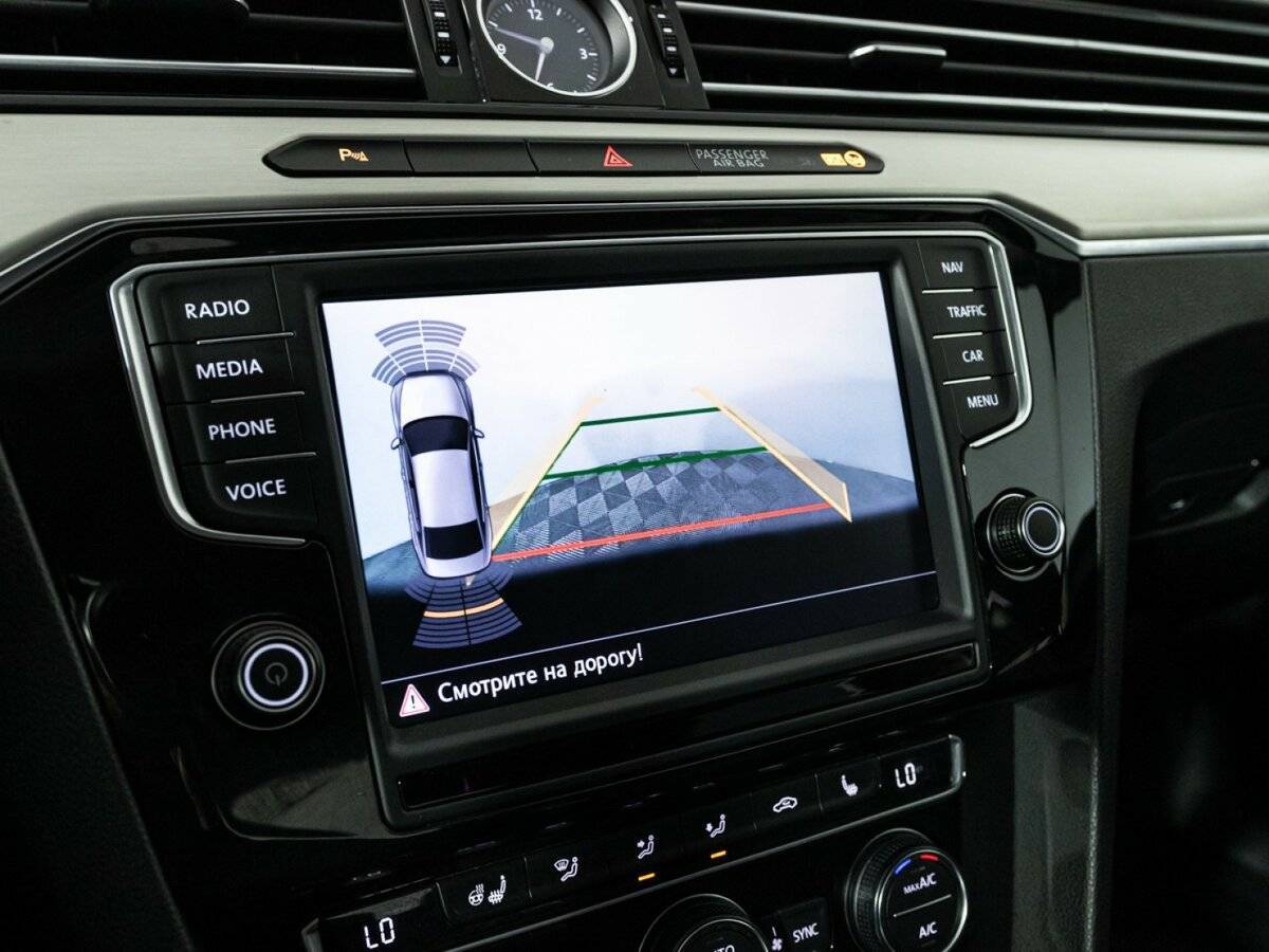 Volkswagen Passat с пробегом — 2016 год. Фото: #15