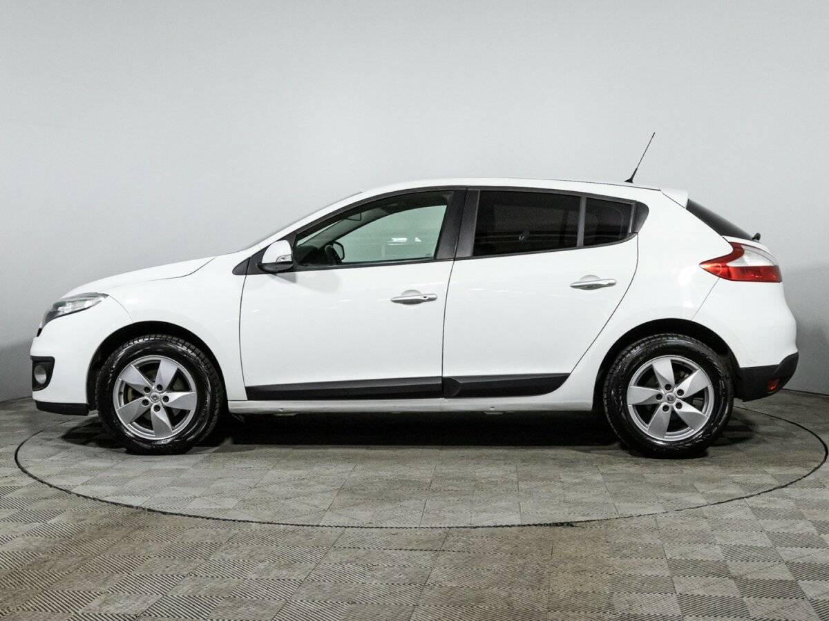 Renault Megane с пробегом — 2013 год. Фото: #7