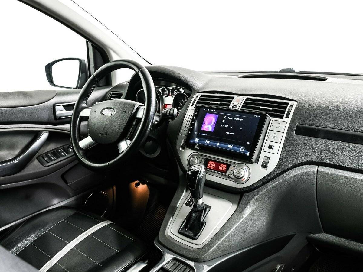 Ford Kuga с пробегом — 2012 год. Фото: #8