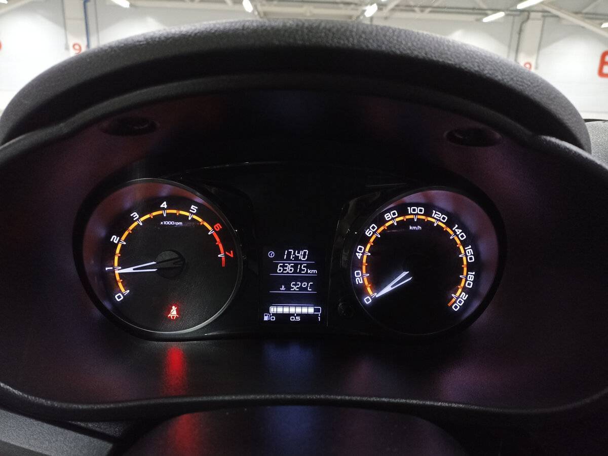 Lada (ВАЗ) Granta с пробегом — 2019 год. Фото: #12