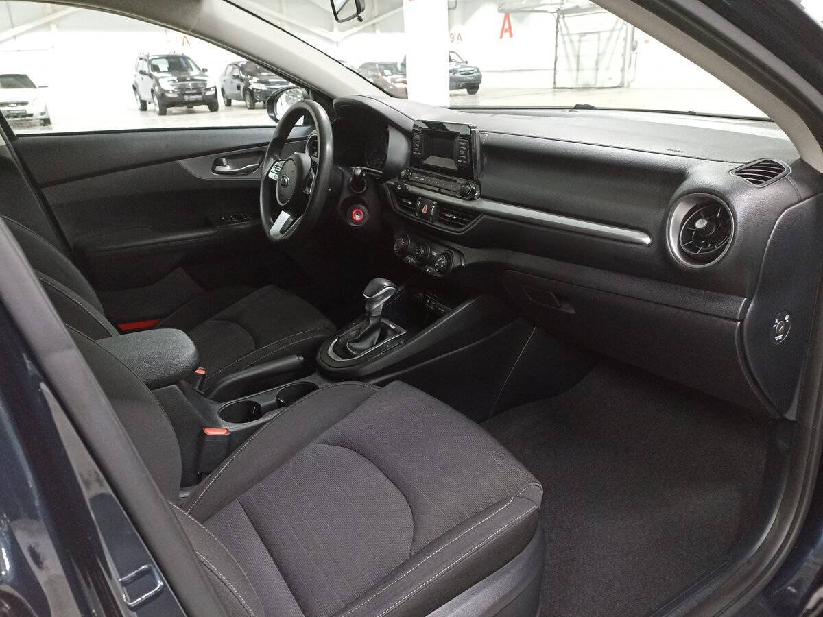 Kia Cerato с пробегом — 2019 год. Фото: #10