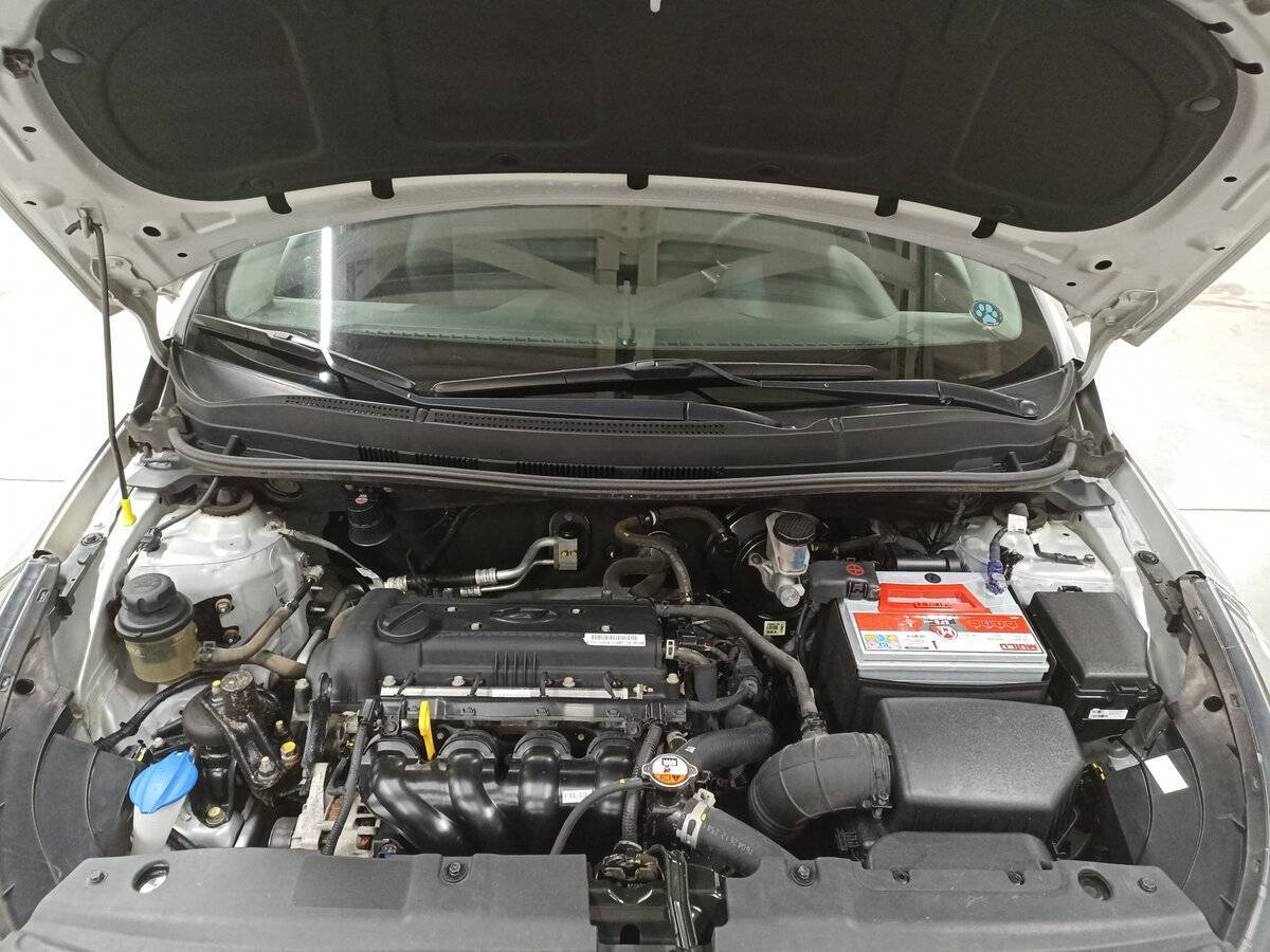 Hyundai Solaris с пробегом — 2016 год. Фото: #8