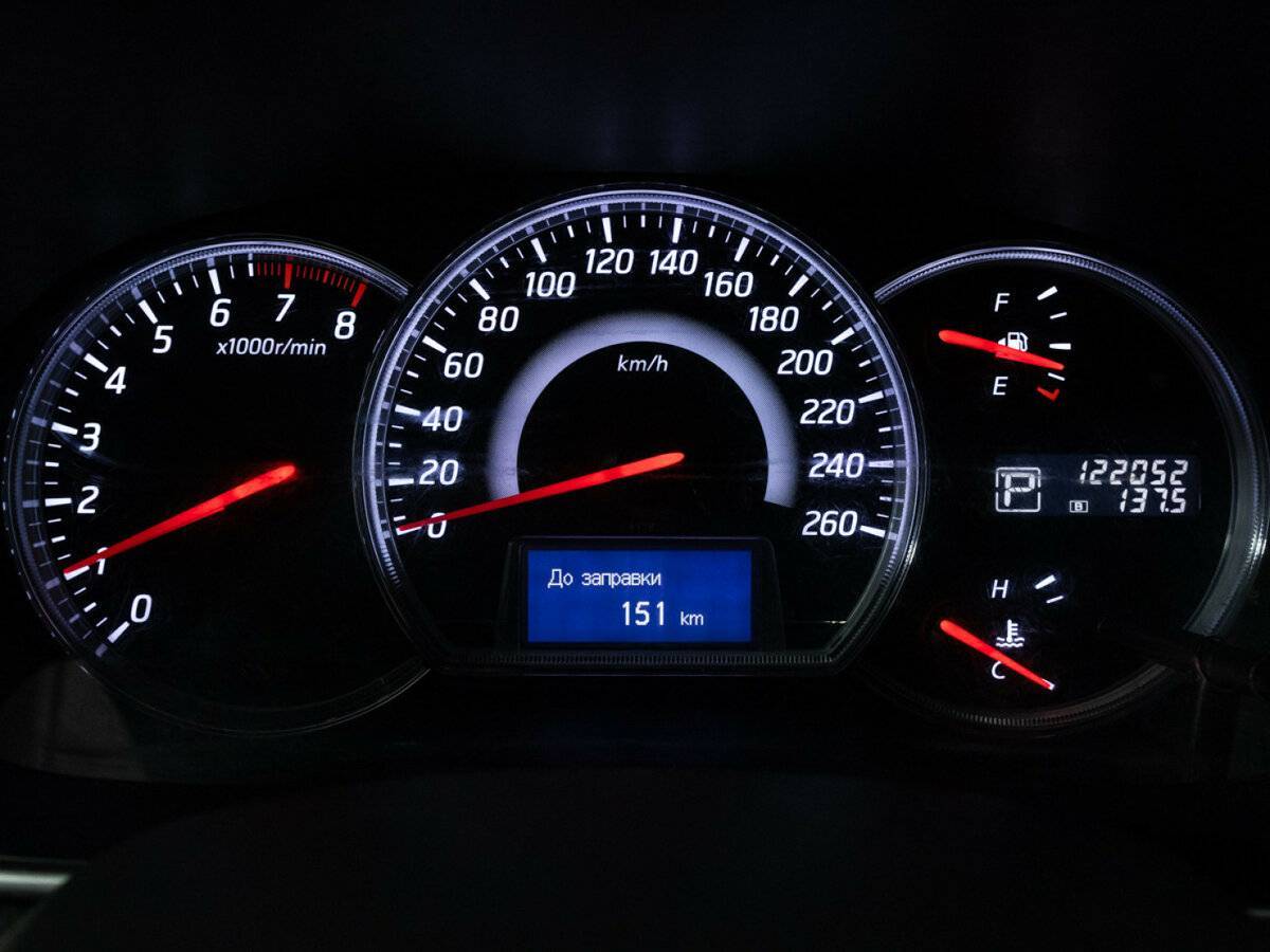 Nissan Teana с пробегом — 2012 год. Фото: #10