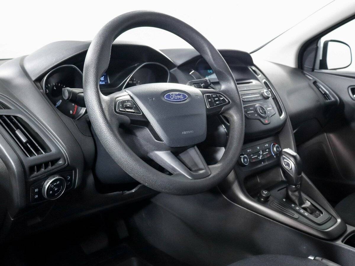 Ford Focus с пробегом — 2018 год. Фото: #13