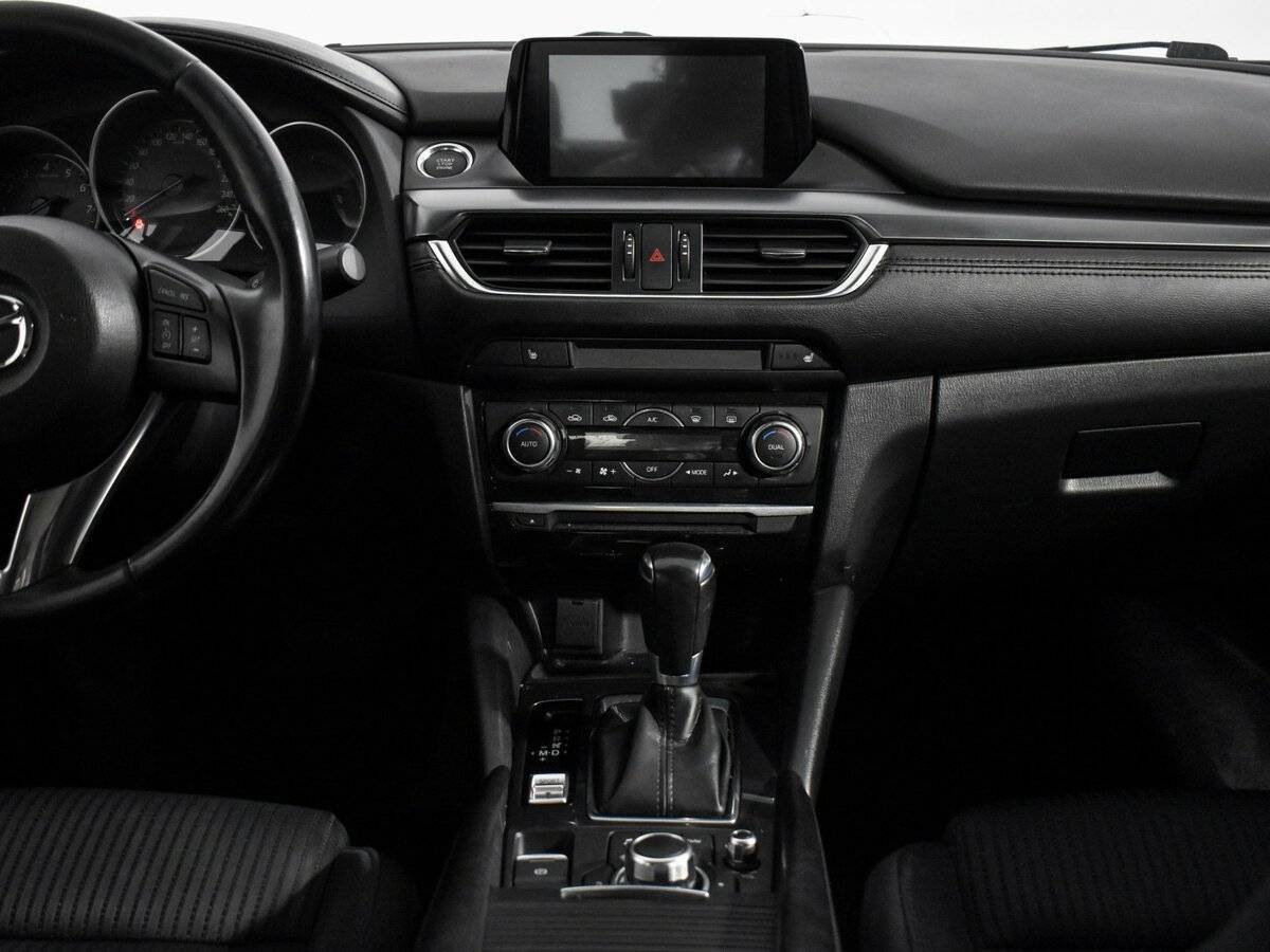 Mazda 6 с пробегом — 2016 год. Фото: #12