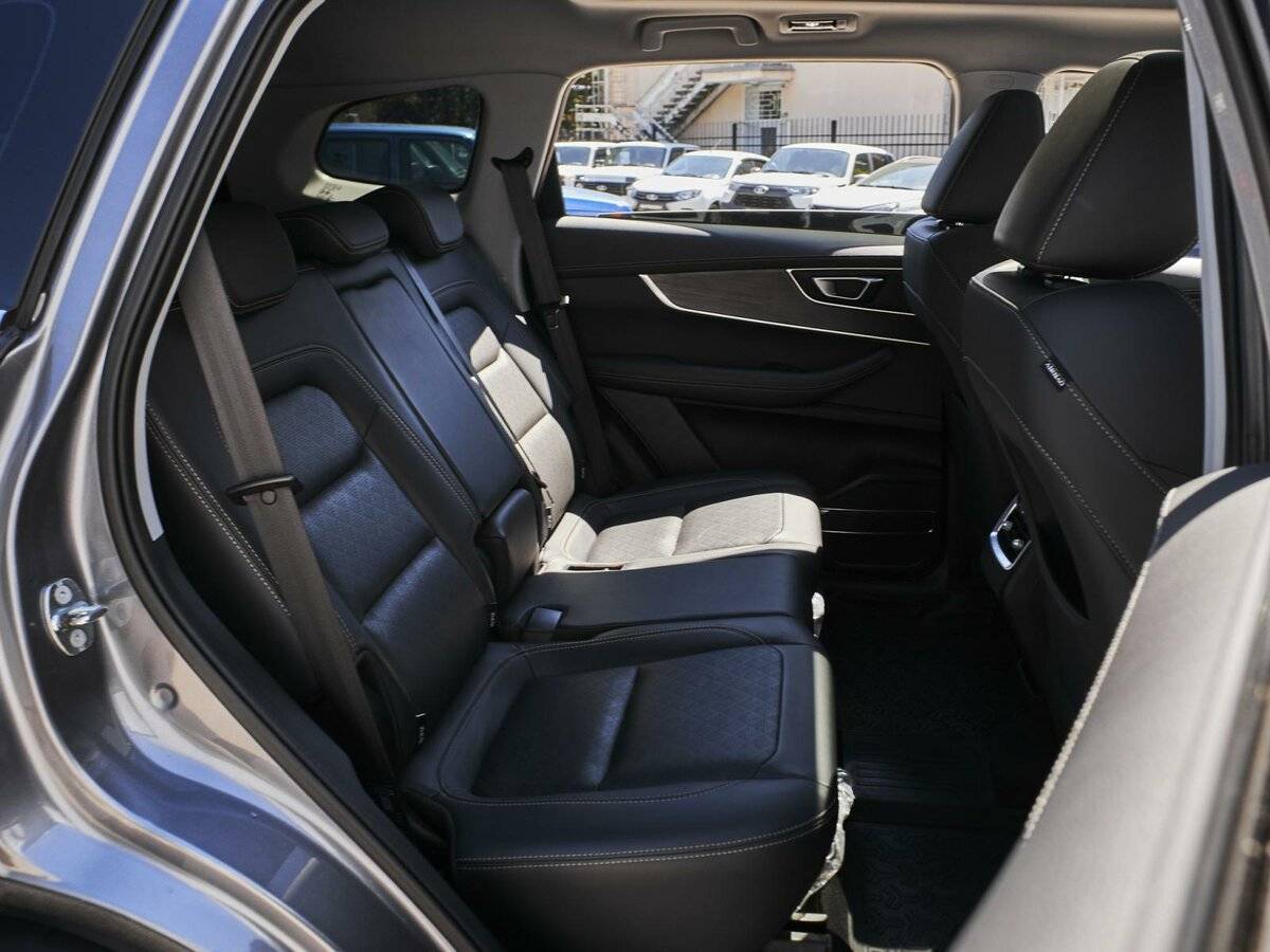 Chery Tiggo 8 с пробегом — 2022 год. Фото: #10