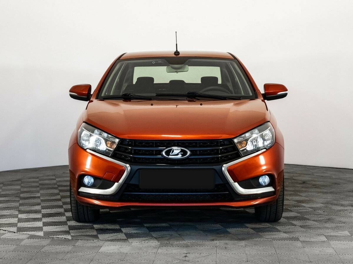 Lada (ВАЗ) Vesta с пробегом — 2016 год. Фото: #1