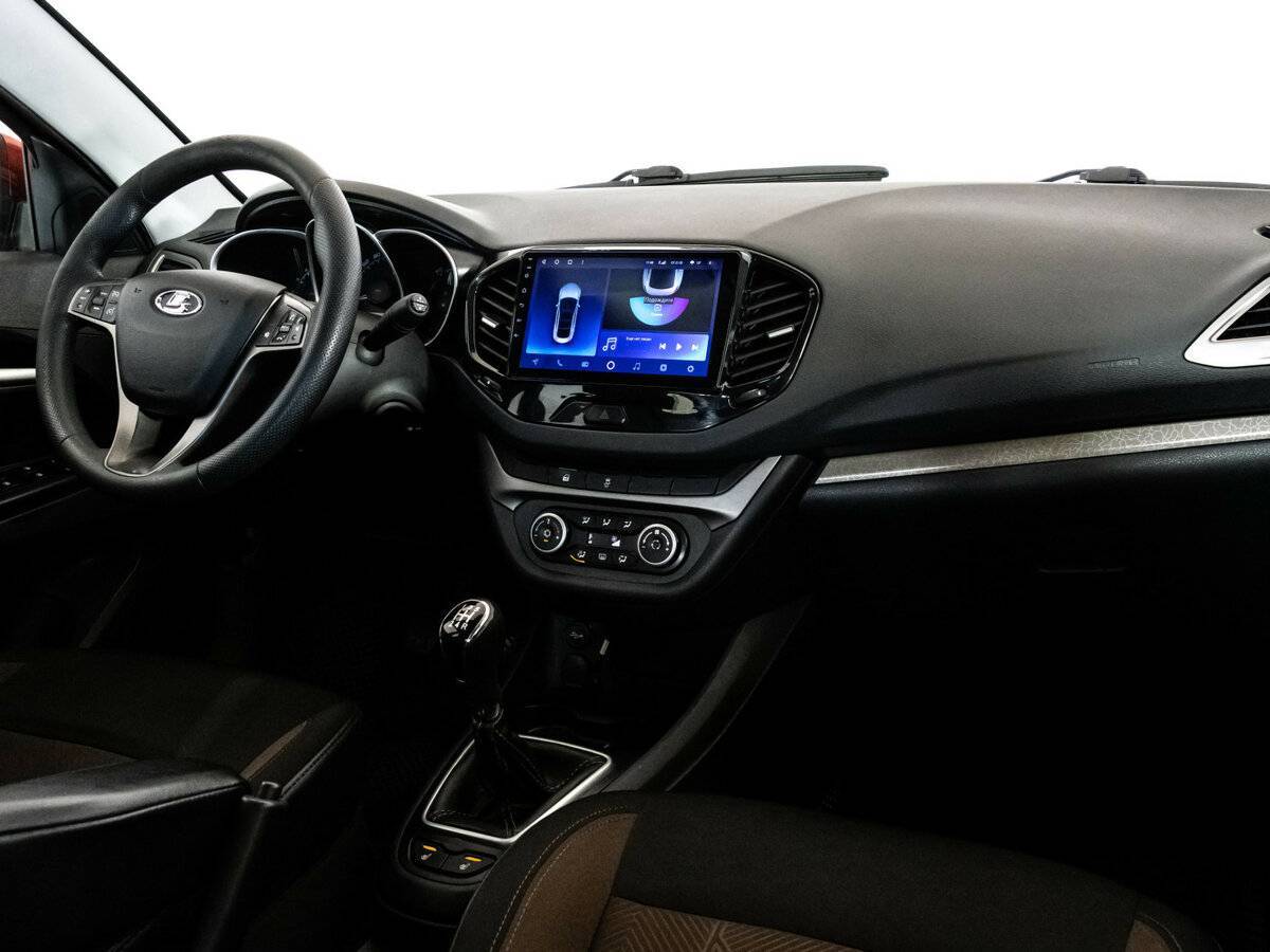 Lada (ВАЗ) Vesta с пробегом — 2016 год. Фото: #8