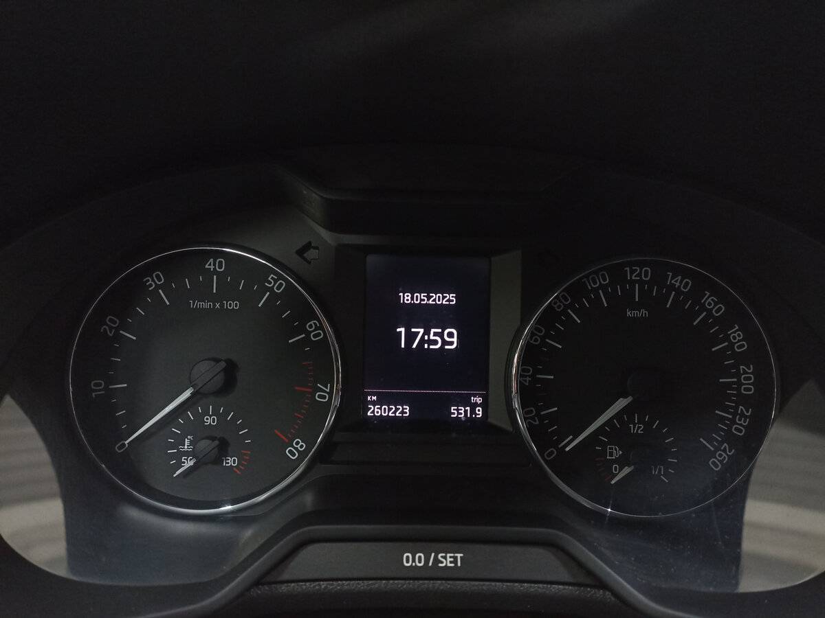 Купить Шкода Октавия, 2013, 260 225 км.. Фото: #12