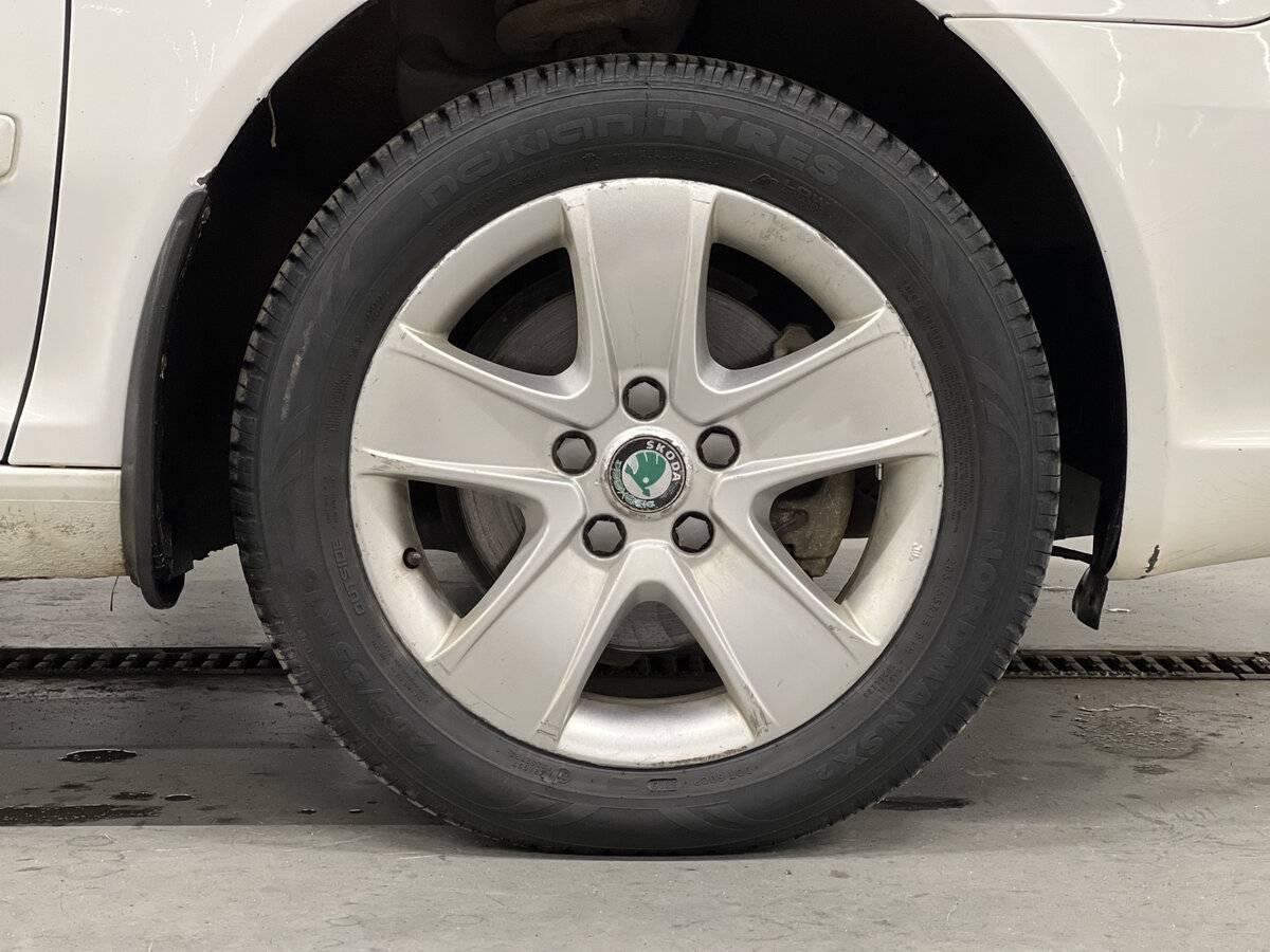 Skoda Octavia с пробегом — 2012 год. Фото: #16