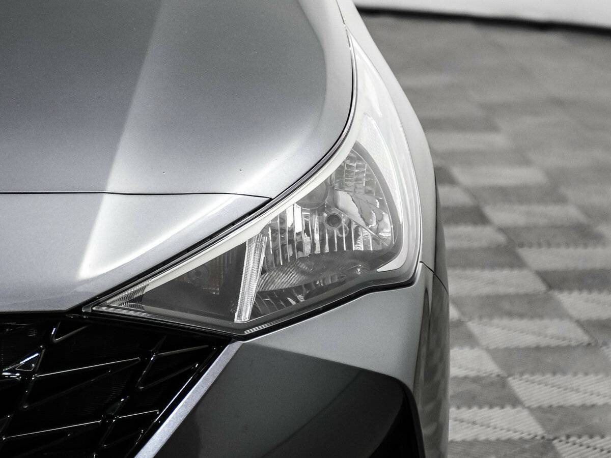 Hyundai Solaris с пробегом — 2021 год. Фото: #14