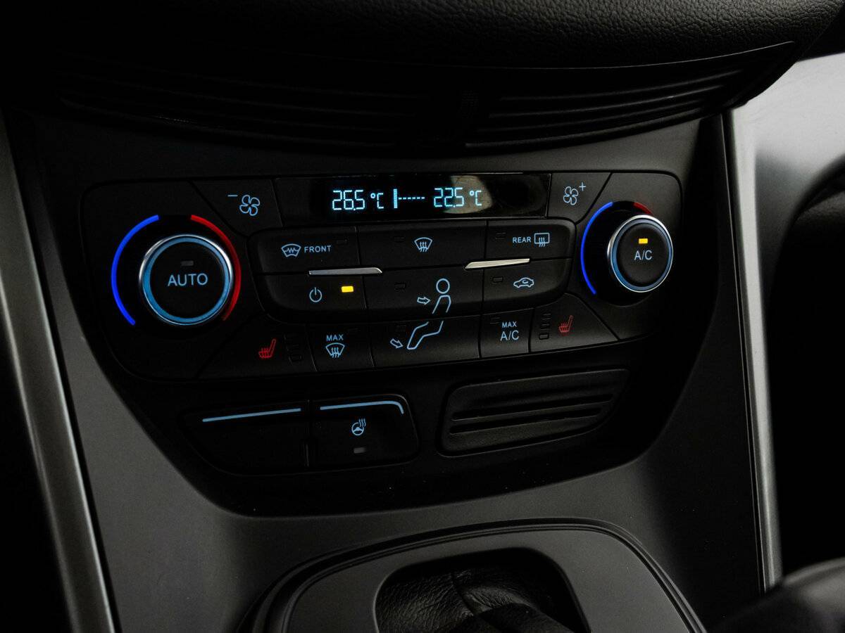 Ford Kuga с пробегом — 2017 год. Фото: #14