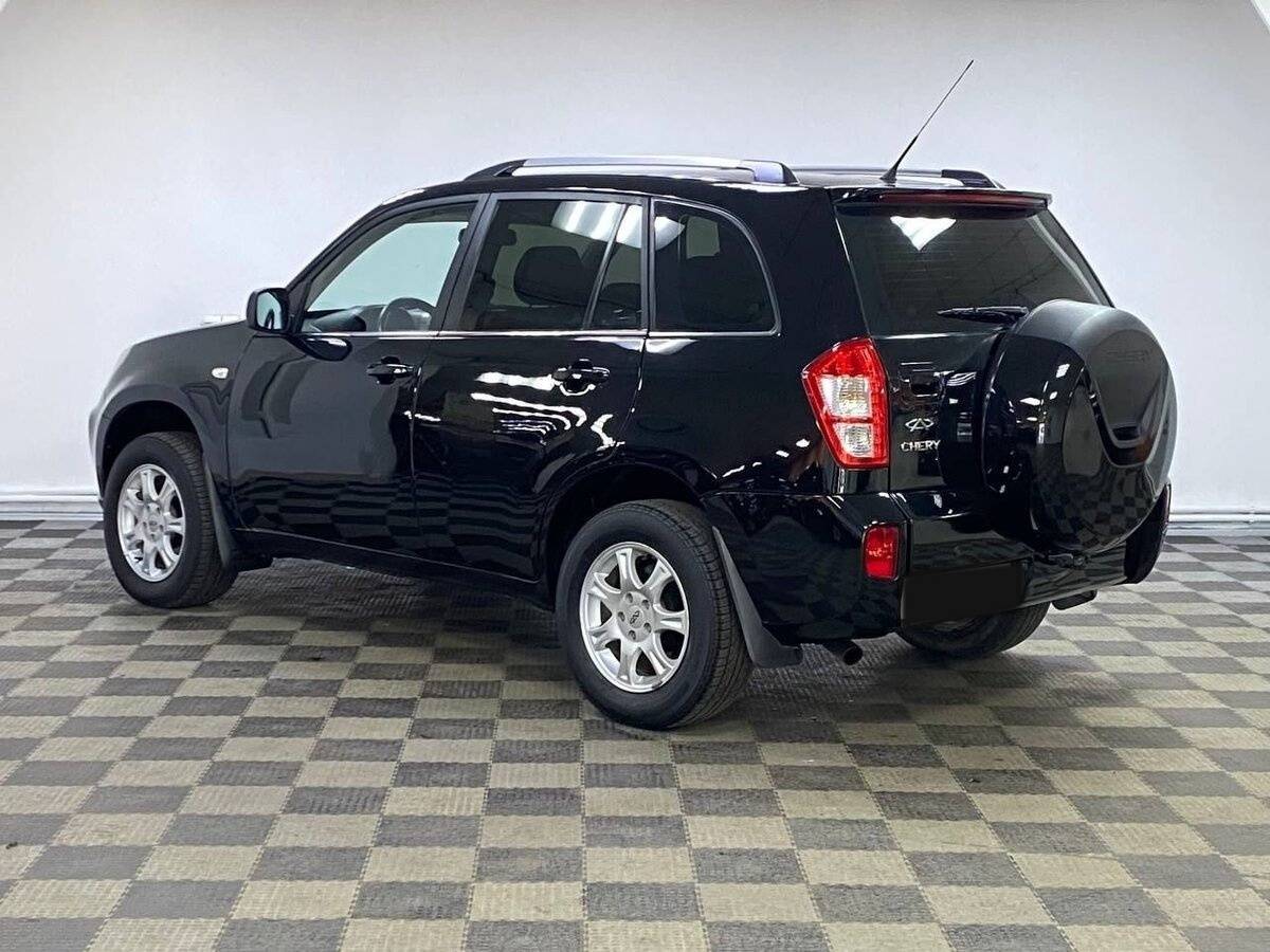 Chery Tiggo (T11) с пробегом — 2013 год. Фото: #1