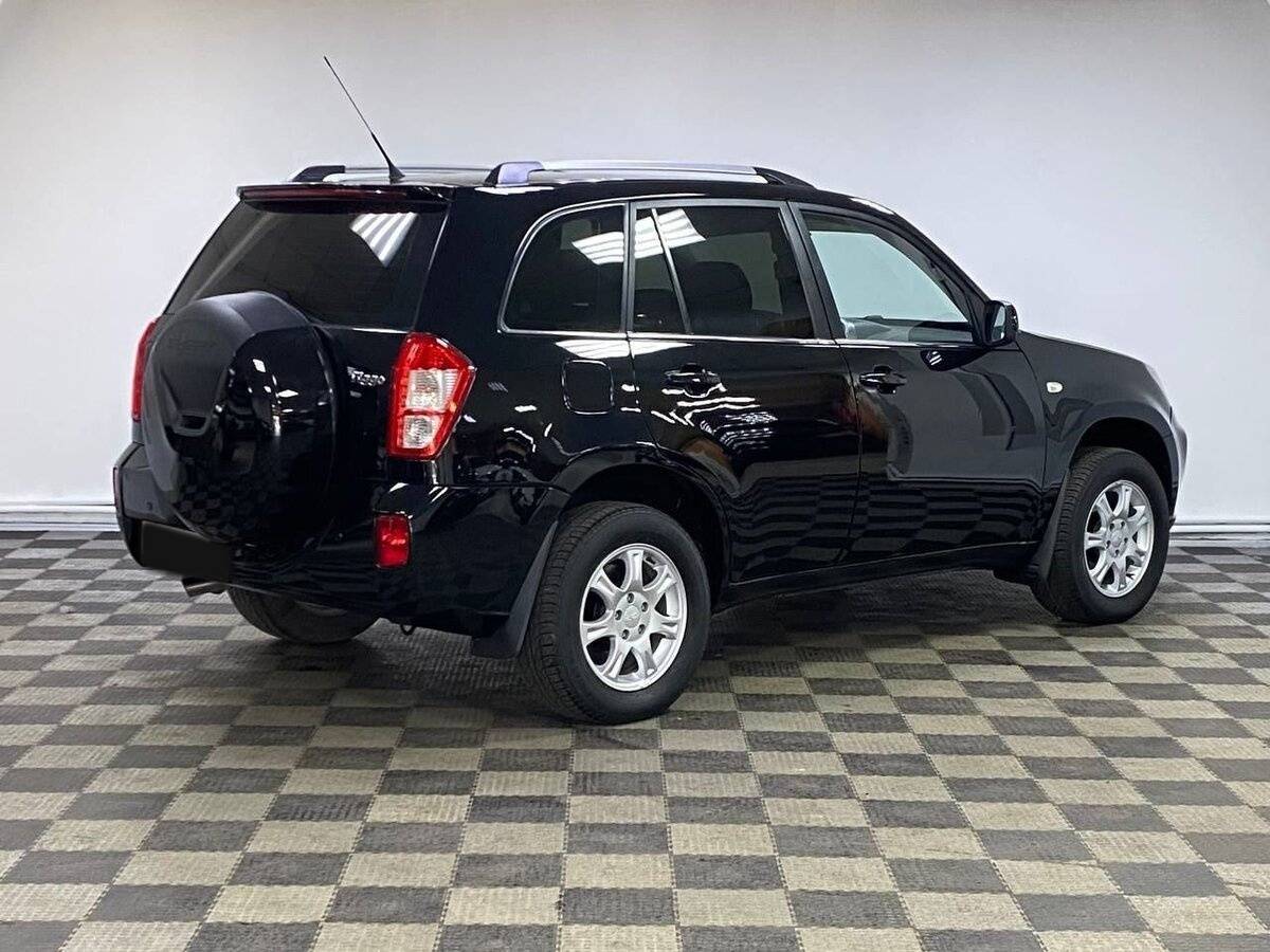 Chery Tiggo (T11) с пробегом — 2013 год. Фото: #3