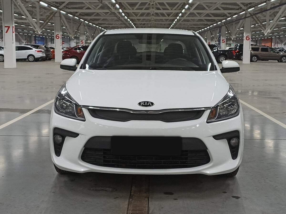 Kia Rio с пробегом — 2019 год. Фото: #1