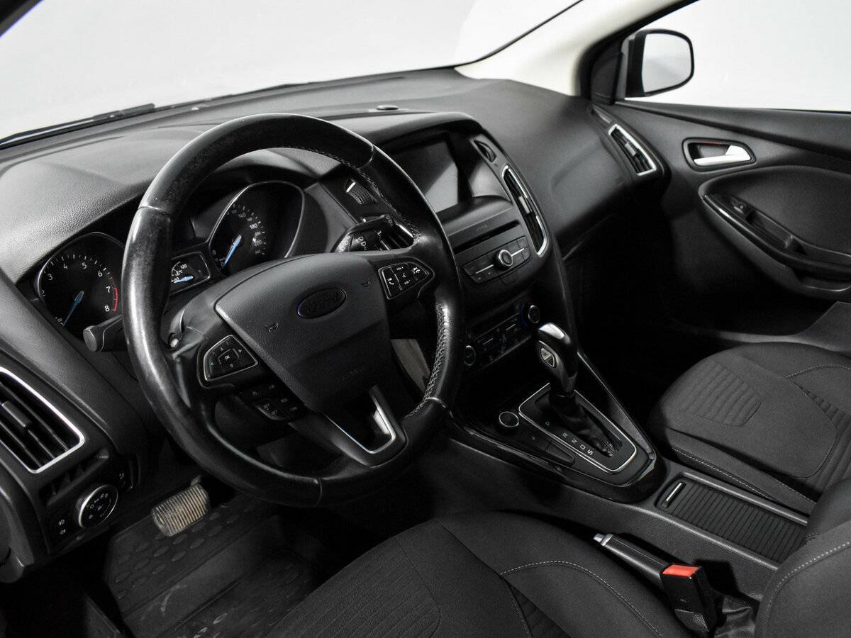 Ford Focus с пробегом — 2017 год. Фото: #8