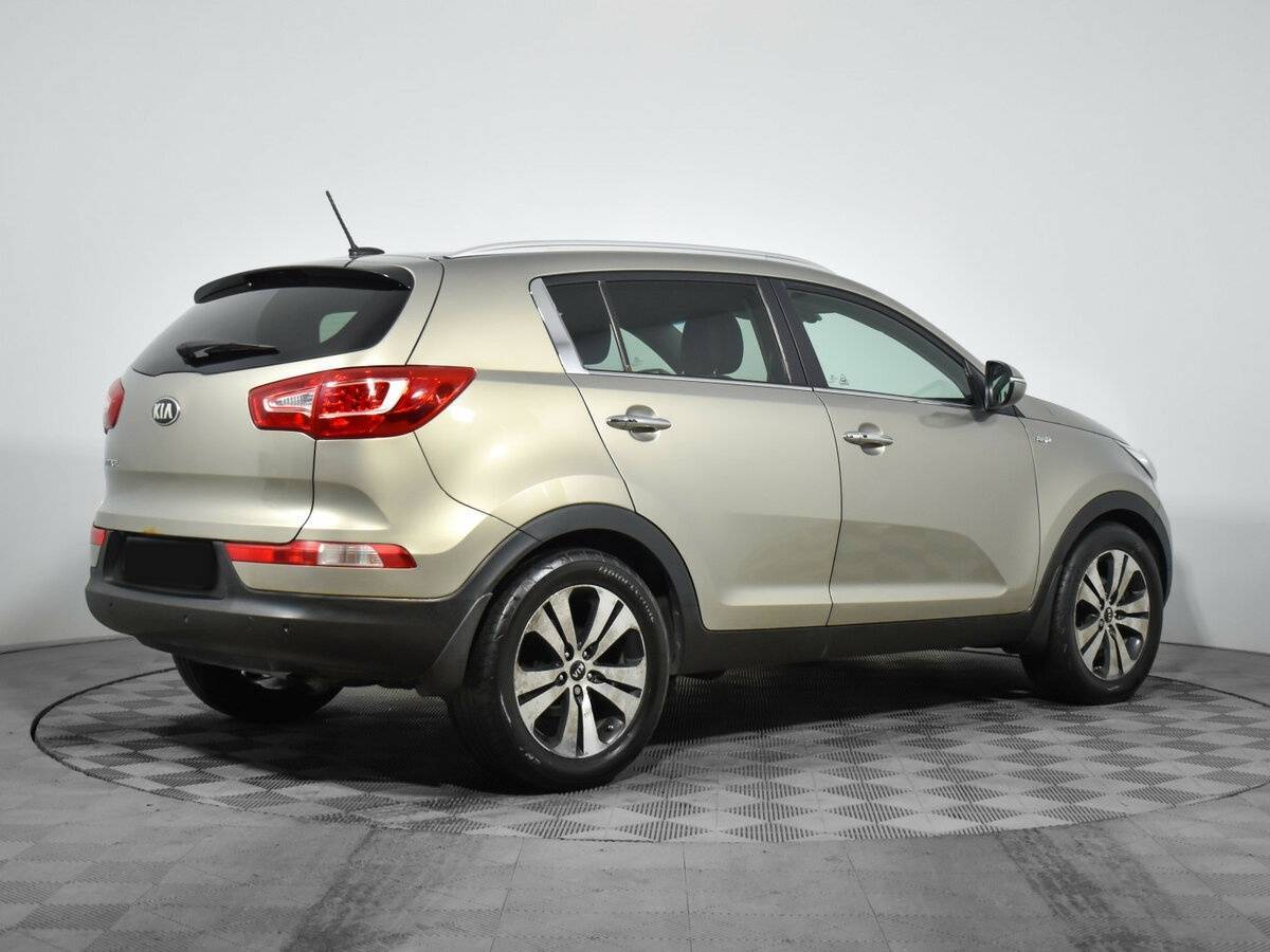 Kia Sportage с пробегом — 2013 год. Фото: #3