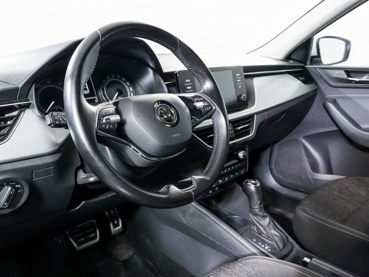 Skoda Rapid с пробегом — 2020 год. Фото: #12