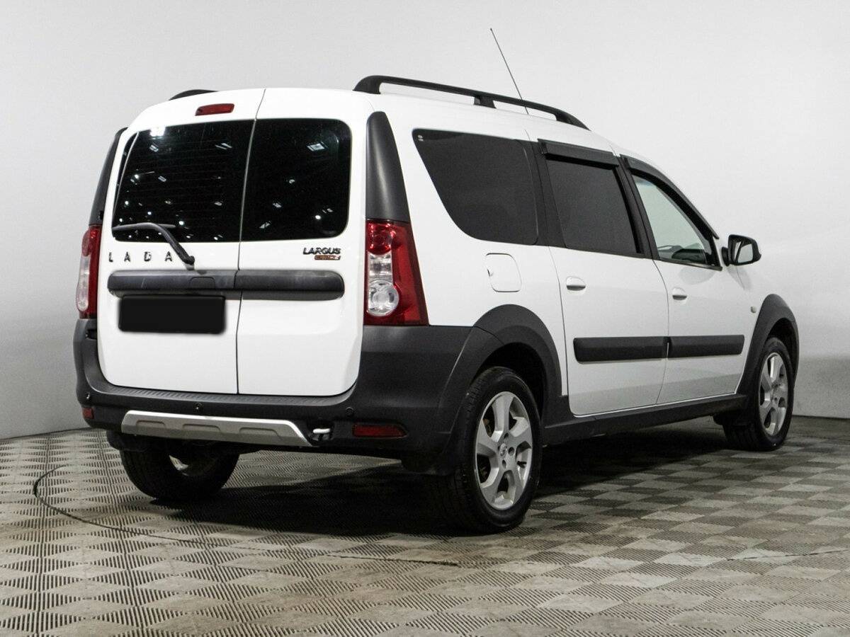 Lada (ВАЗ) Largus с пробегом — 2020 год. Фото: #4
