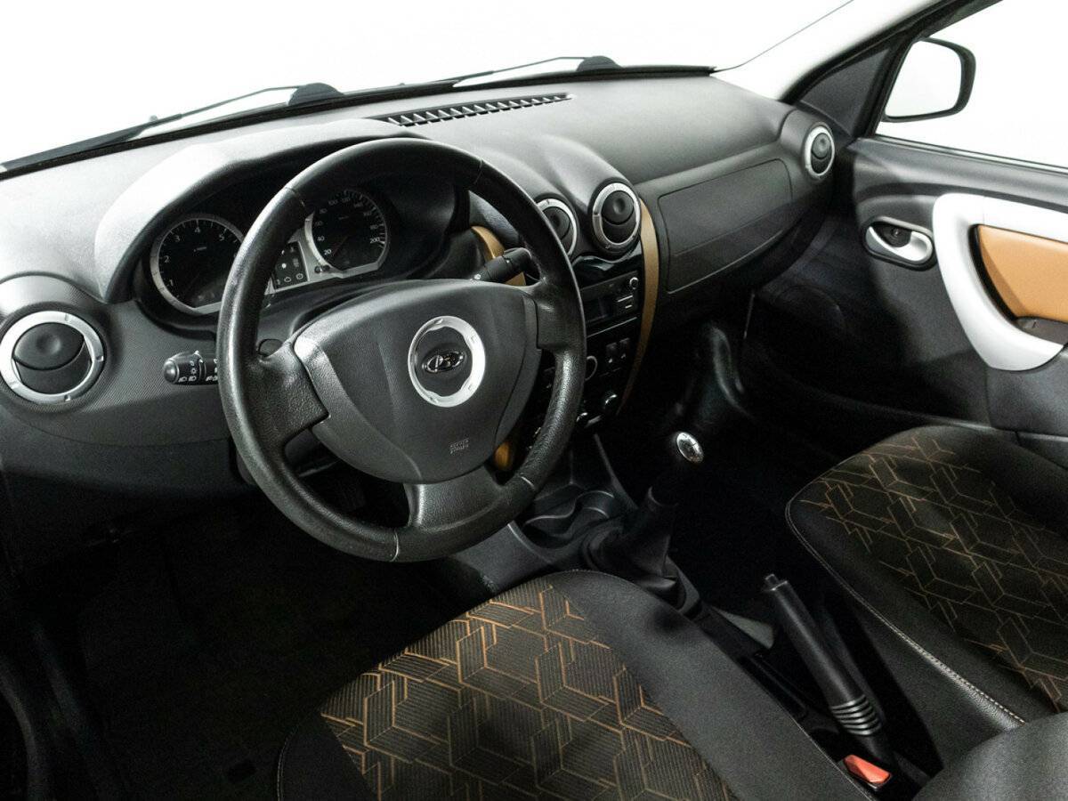 Lada (ВАЗ) Largus с пробегом — 2020 год. Фото: #10