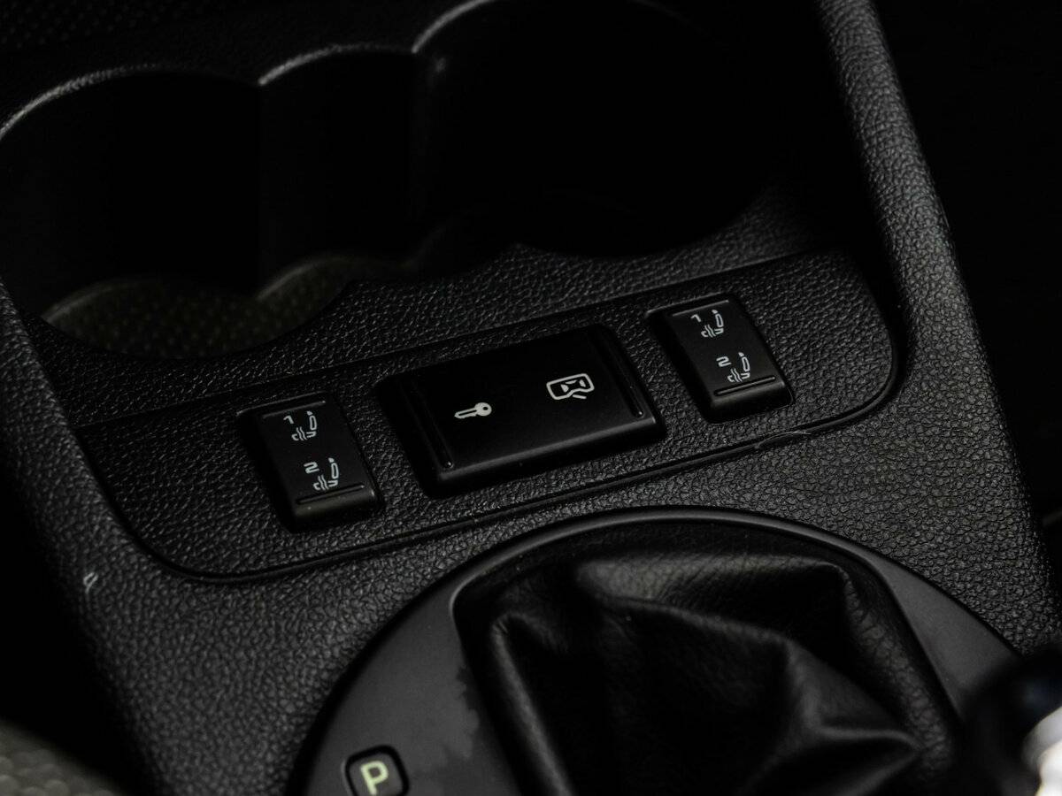 Skoda Fabia с пробегом — 2013 год. Фото: #14