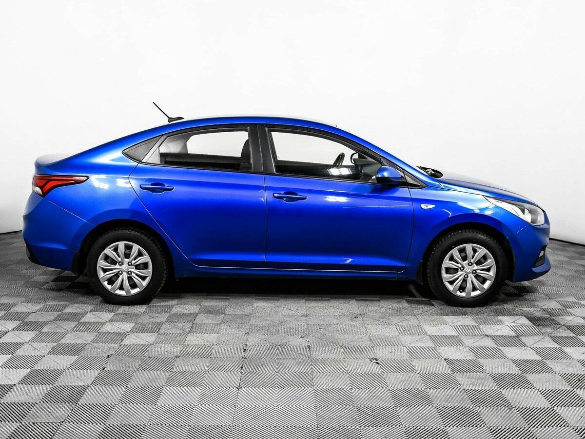 Hyundai Solaris с пробегом — 2017 год. Фото: #3