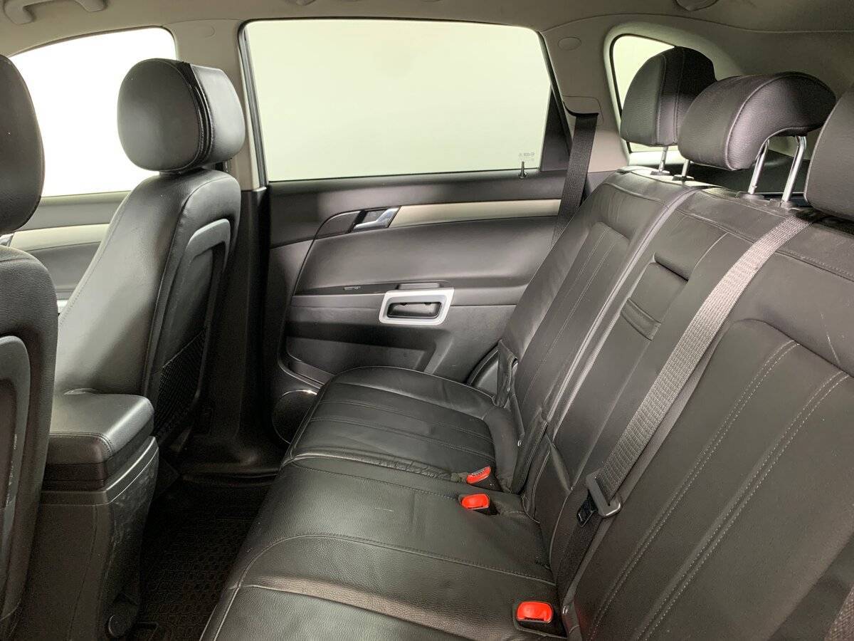 Opel Antara с пробегом — 2014 год. Фото: #17