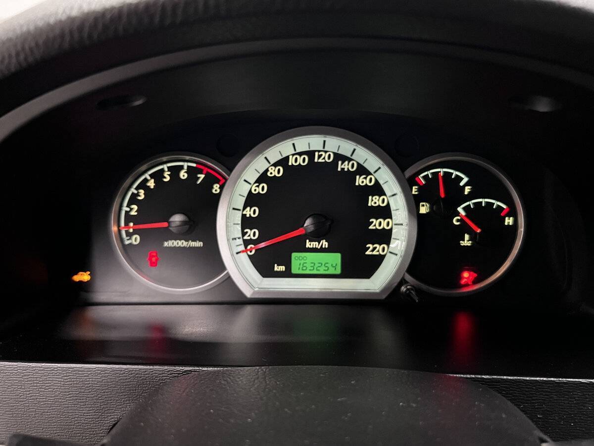 Daewoo Gentra с пробегом — 2013 год. Фото: #12