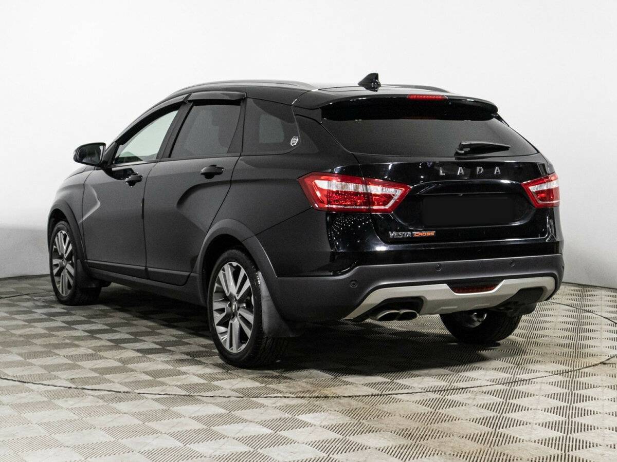 Lada (ВАЗ) Vesta с пробегом — 2021 год. Фото: #6