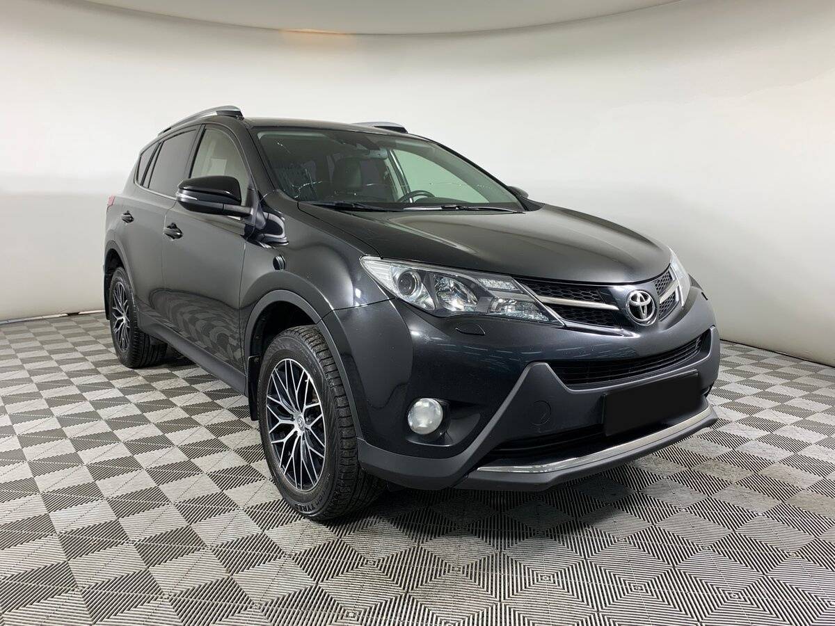 Toyota RAV4 с пробегом — 2013 год. Фото: #2
