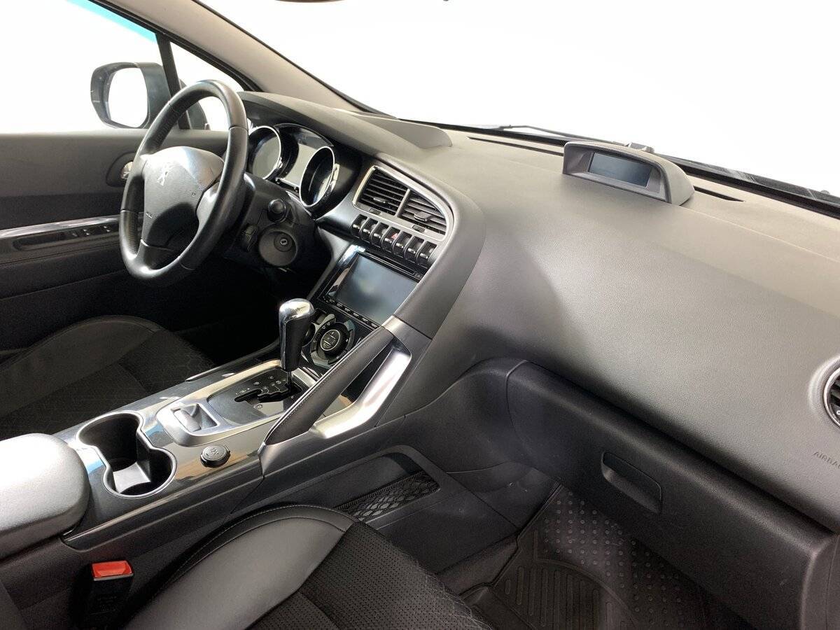 Peugeot 3008 с пробегом — 2014 год. Фото: #14