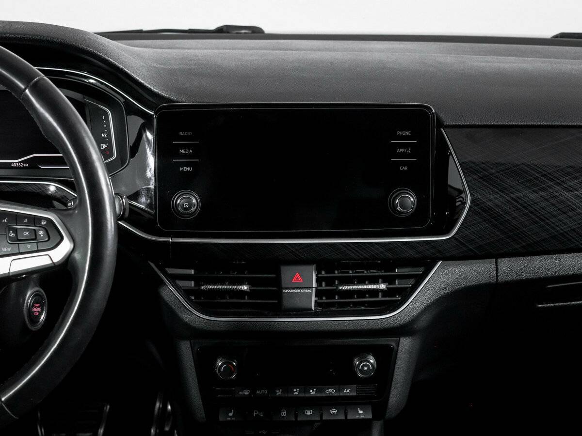 Volkswagen Polo с пробегом — 2021 год. Фото: #11