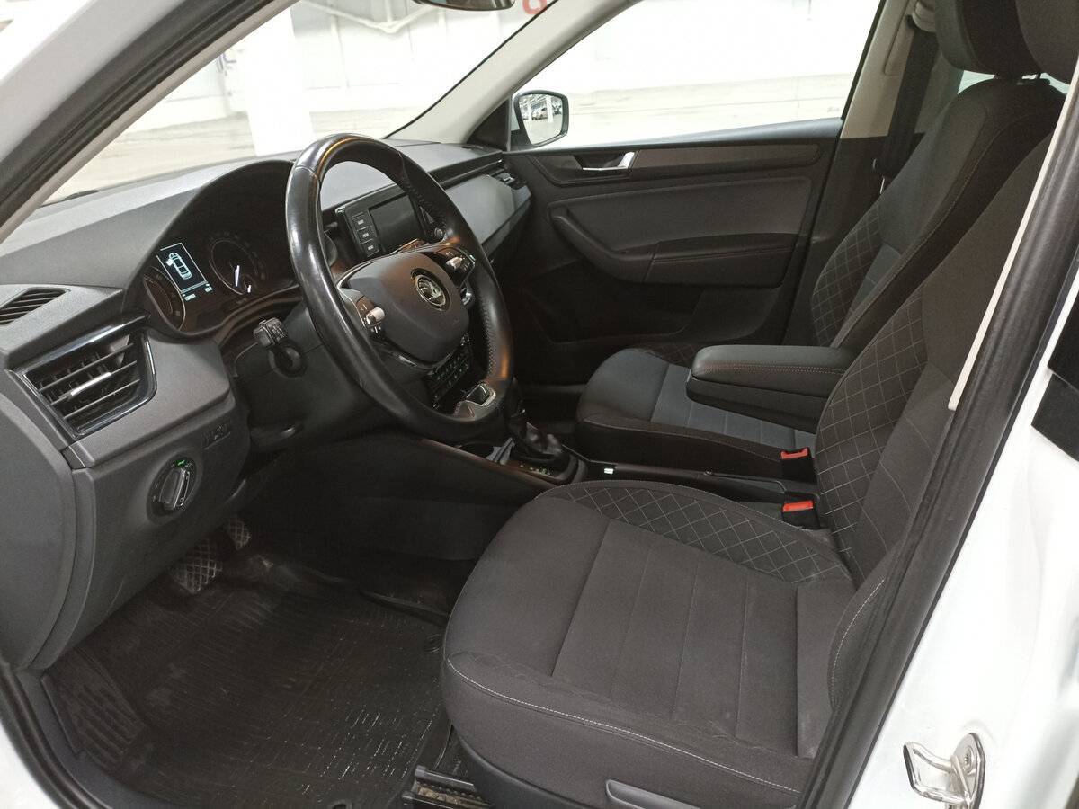 Skoda Rapid с пробегом — 2021 год. Фото: #15