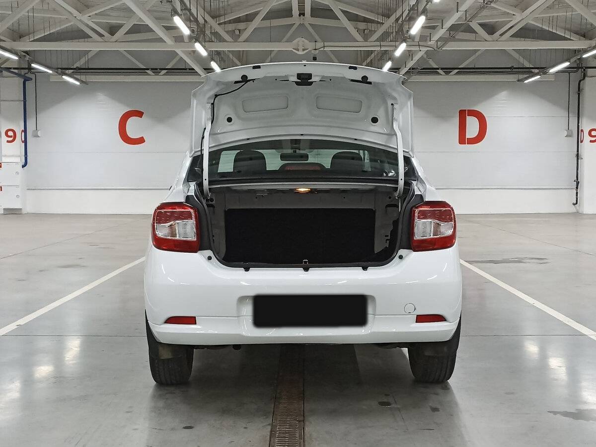 Renault Logan с пробегом — 2020 год. Фото: #9