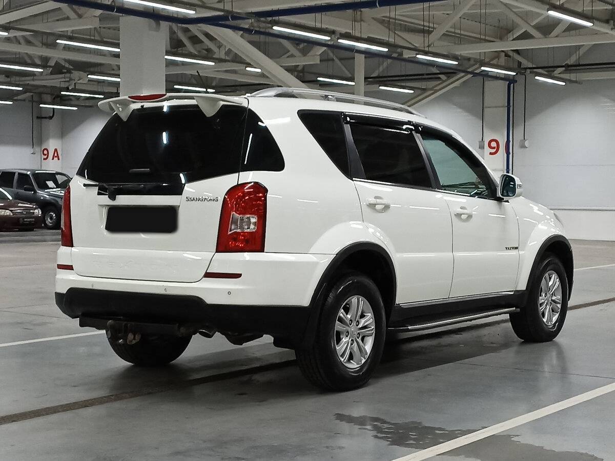 SsangYong Rexton с пробегом — 2013 год. Фото: #4