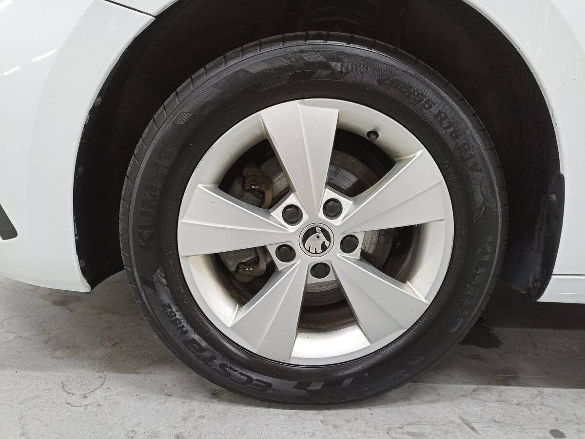 Купить Шкода Октавия, 2021, 167 259 км.. Фото: #17