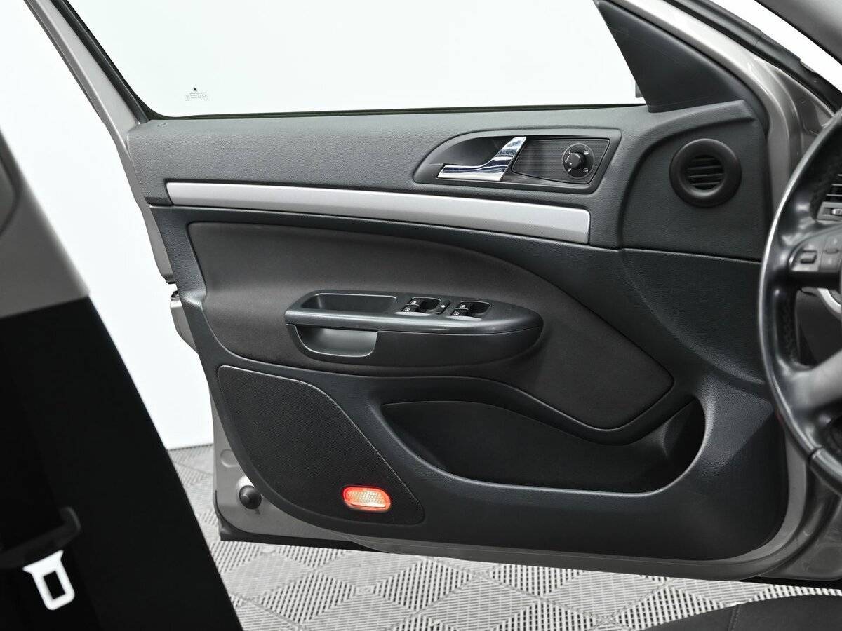 Skoda Octavia с пробегом — 2012 год. Фото: #5