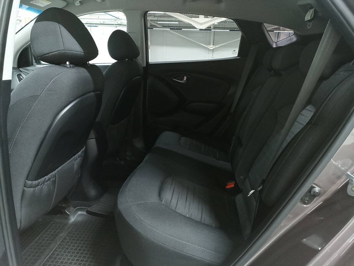 Hyundai ix35 с пробегом — 2014 год. Фото: #11