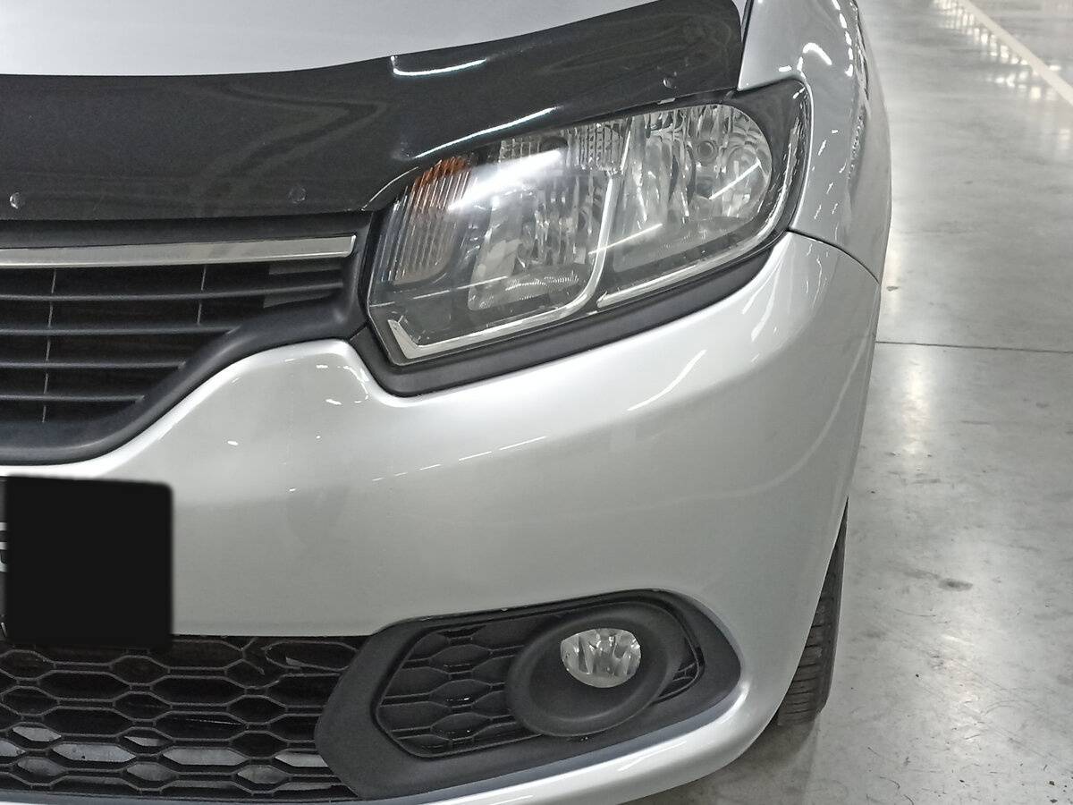 Renault Sandero с пробегом — 2017 год. Фото: #16