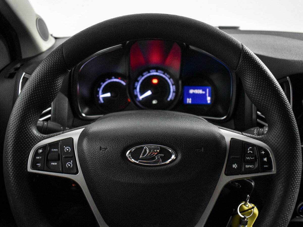 Kia Rio с пробегом — 2020 год. Фото: #8