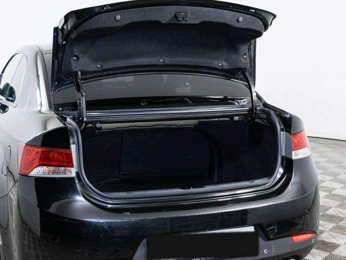 Kia Cerato с пробегом — 2012 год. Фото: #8