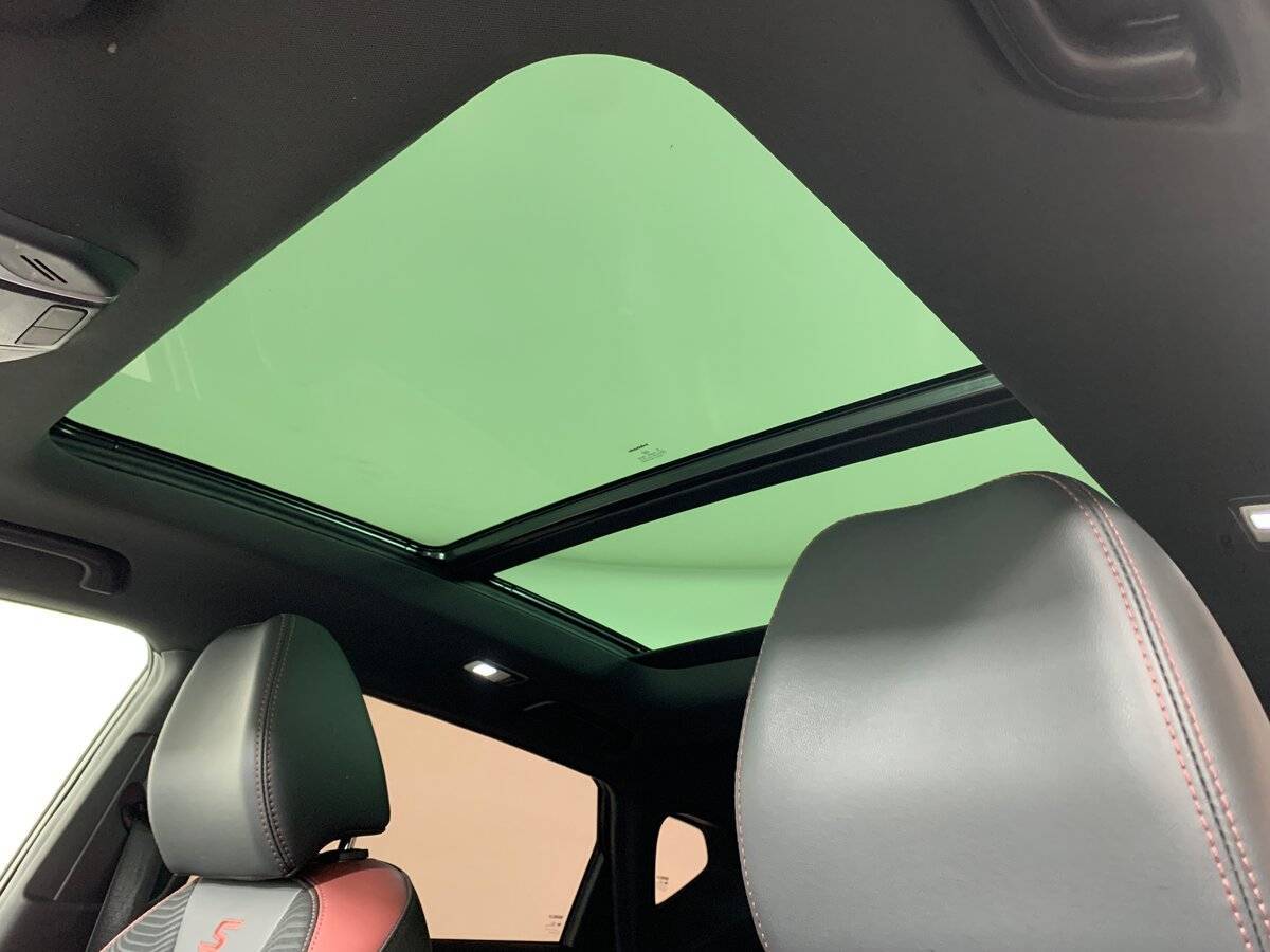 Geely Coolray с пробегом — 2021 год. Фото: #17