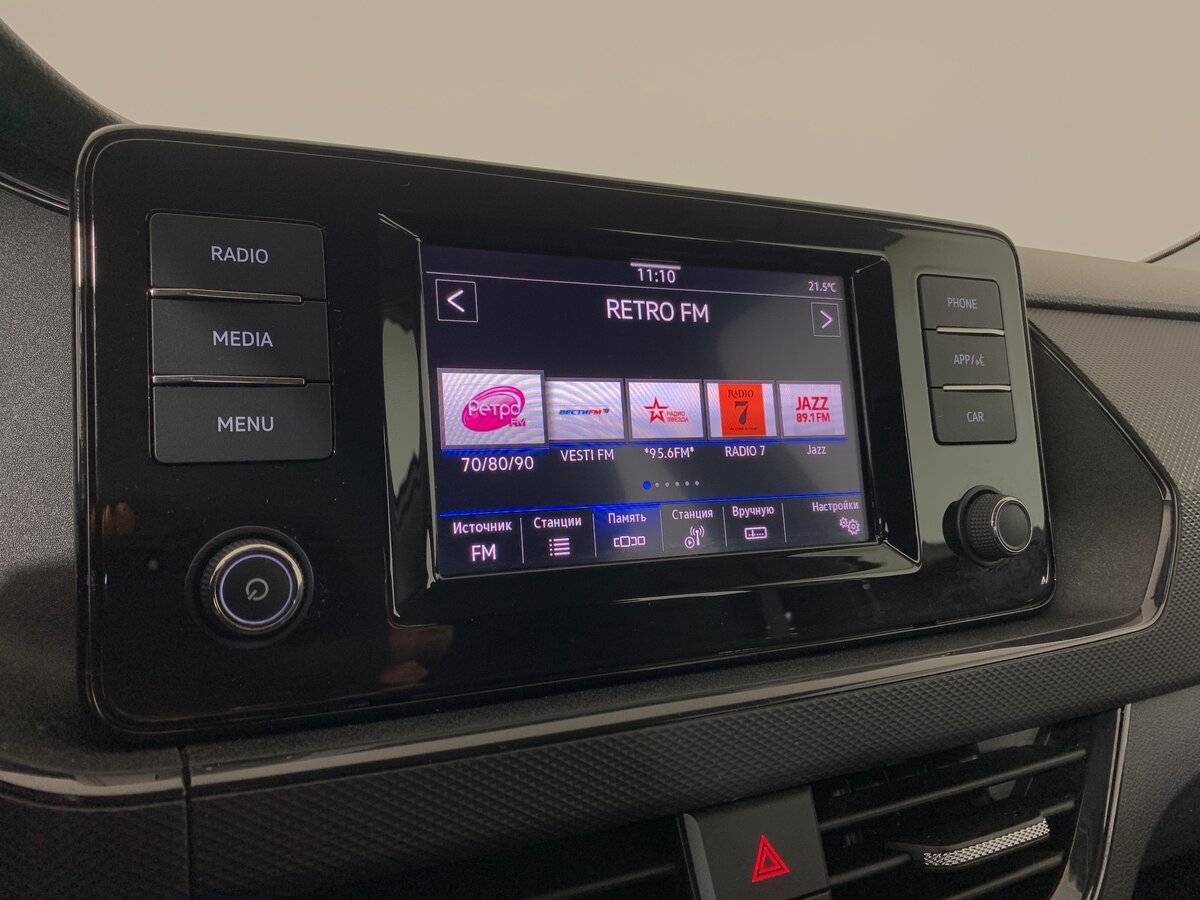 Volkswagen Polo с пробегом — 2021 год. Фото: #14