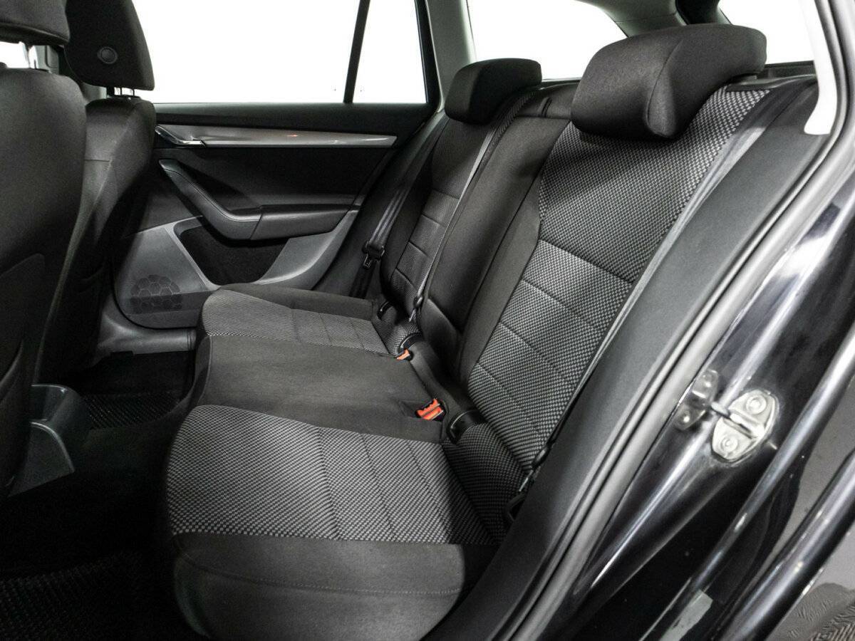 Skoda Octavia с пробегом — 2014 год. Фото: #9