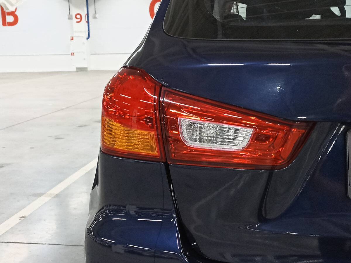 Mitsubishi ASX с пробегом — 2012 год. Фото: #8